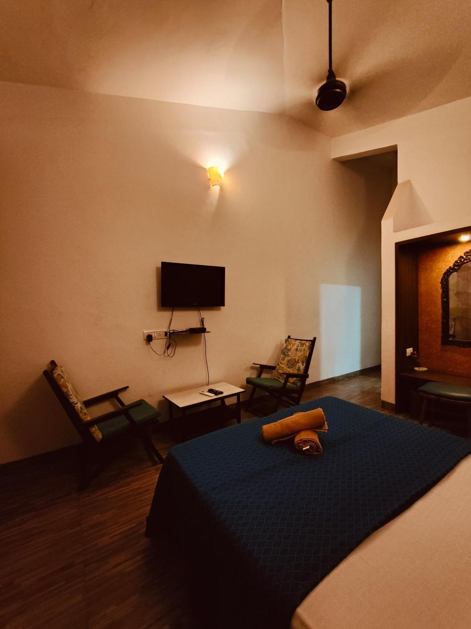 Hotel Bonanza Baga Exterior photo